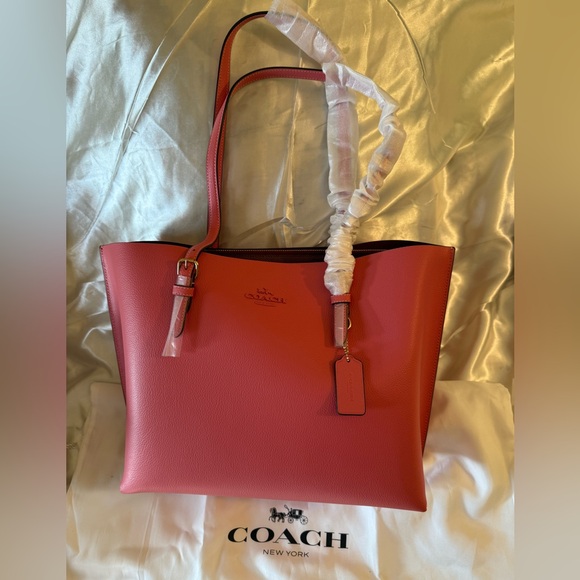 💕Coach NWT Dark Coral Mollie Tote with Gold hardware - Picture 6 of 11